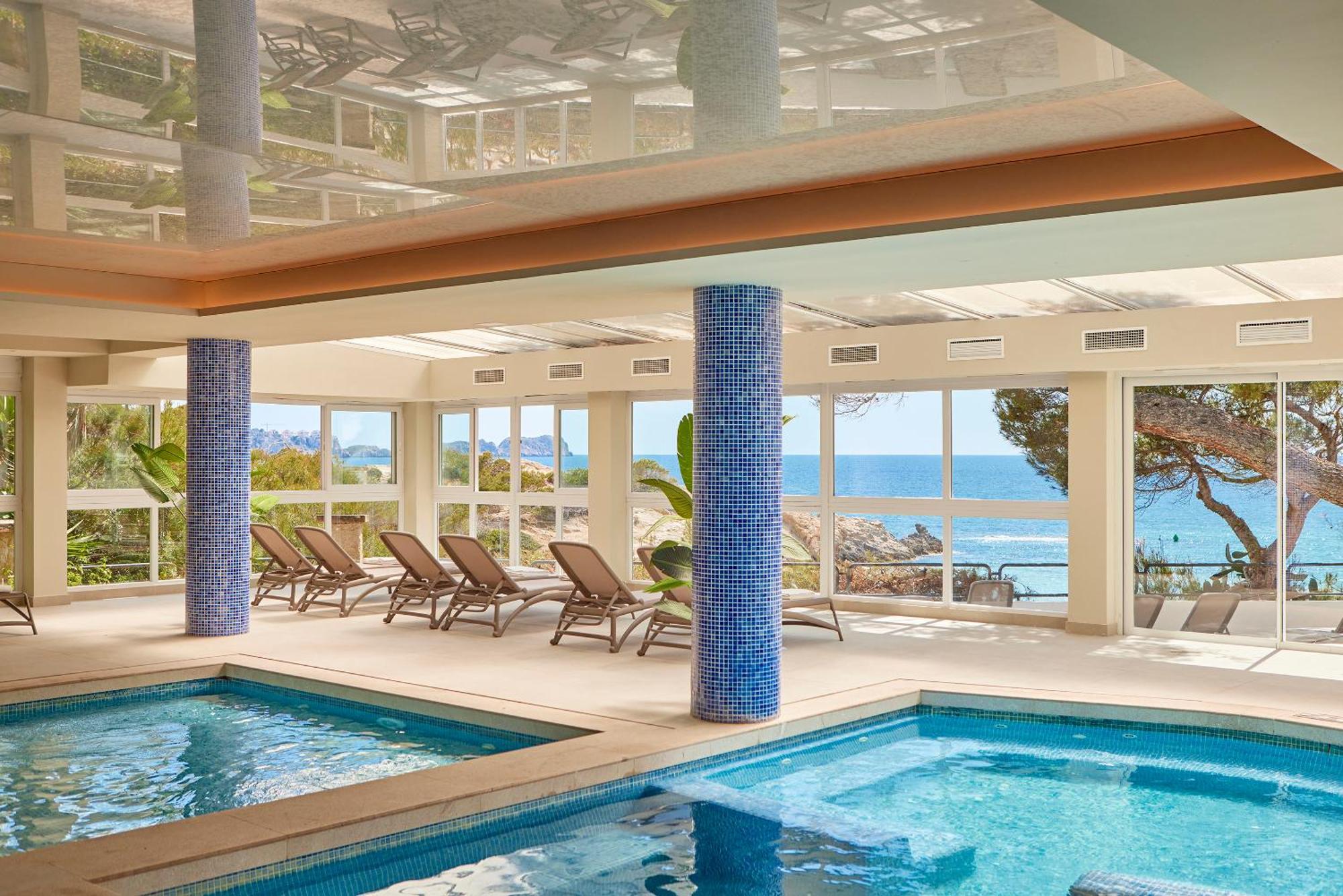 Universal Lido Park & Hotel 4*